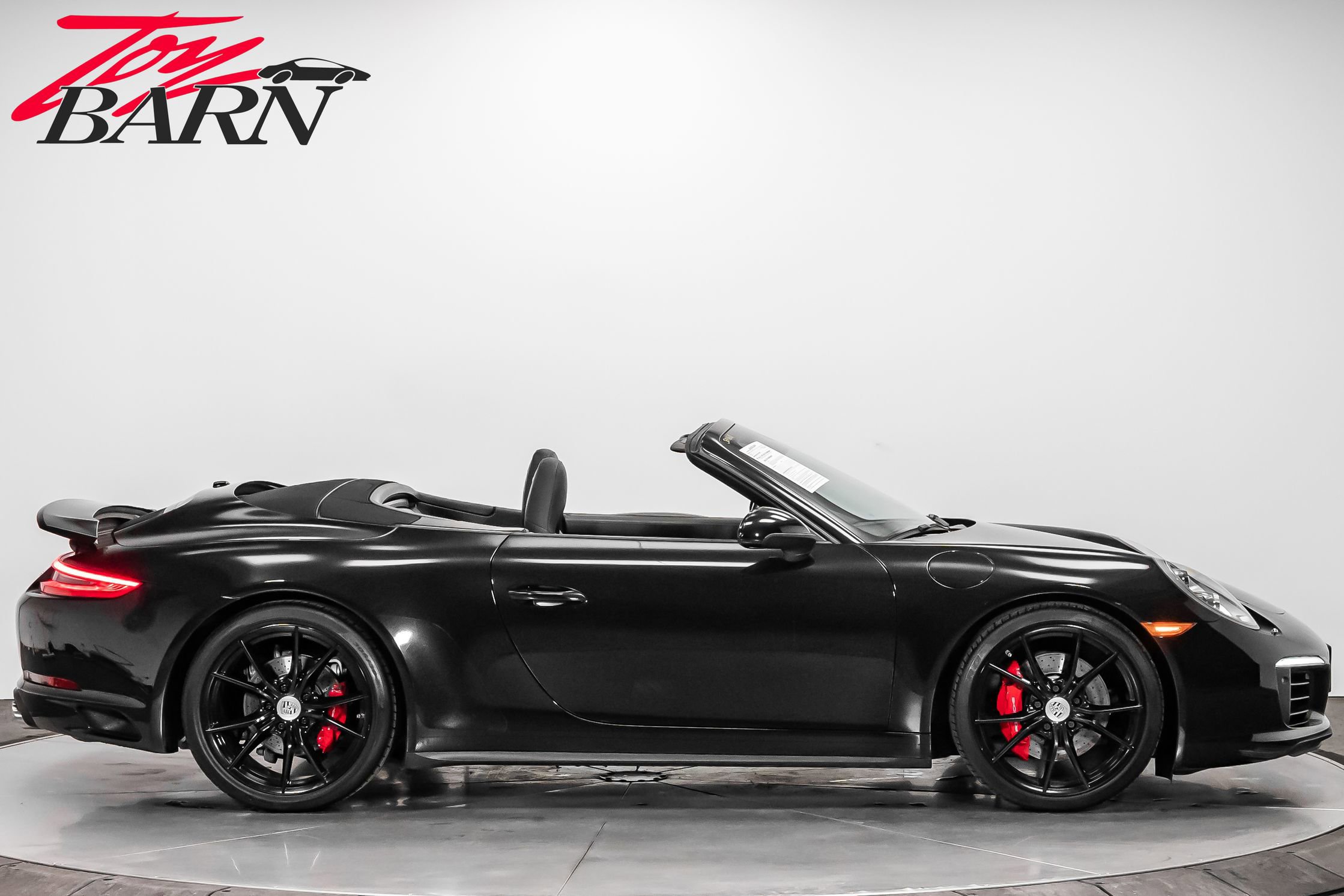 Used 2017 Porsche 911 Carrera 4S image 6