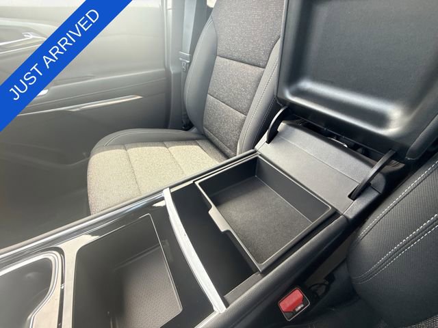 New 2026 Chevrolet Traverse LT w/ Sun and Wheel Package FWD image 21