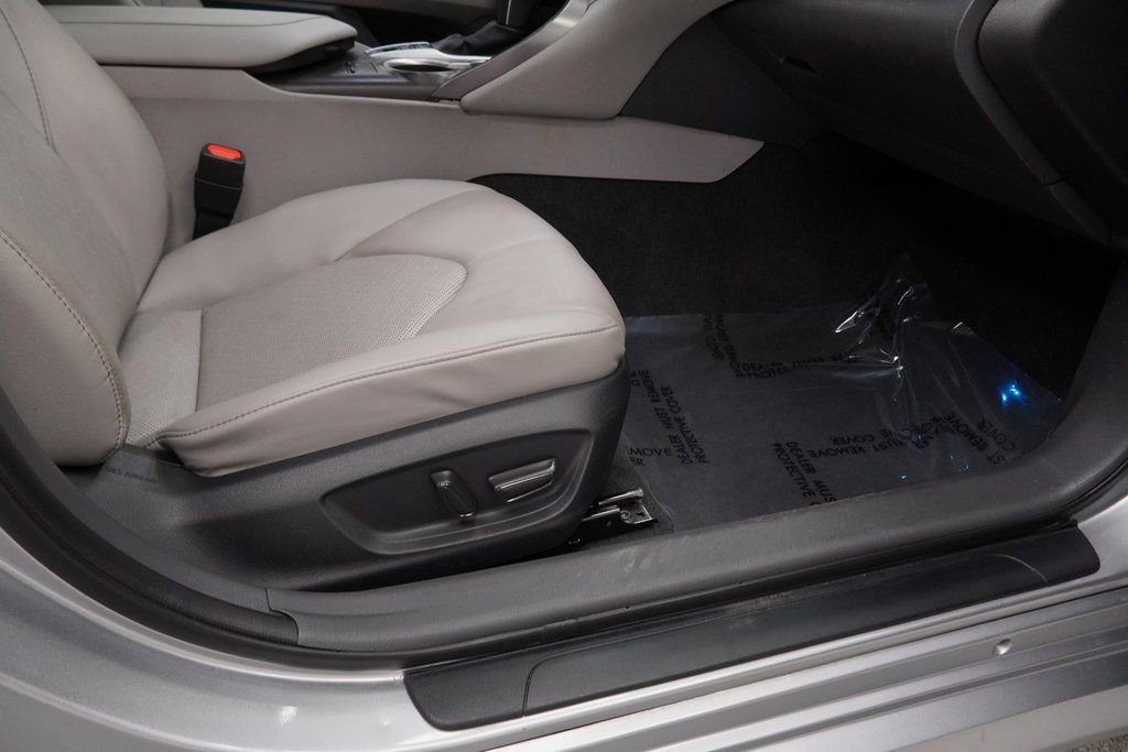 Used 2023 Toyota Camry XLE w/ Cold Weather Package image 49