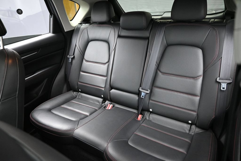 Used 2021 MAZDA CX-5 Carbon Edition AWD/4WD image 16