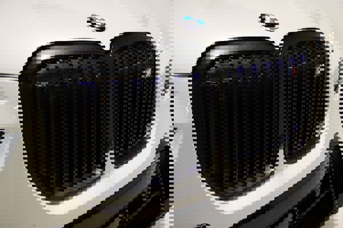 Used 2024 BMW X7 M60i image 27