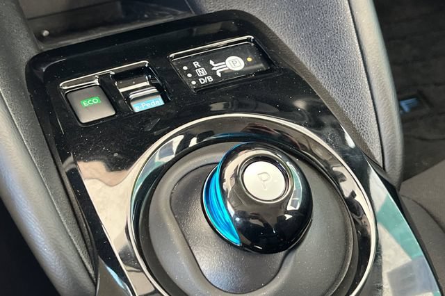 Used 2024 Nissan Leaf SV Plus FWD image 27