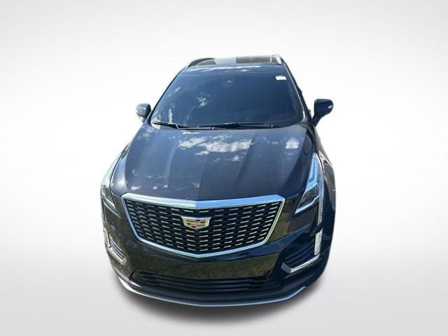 Certified 2023 Cadillac XT5 Premium Luxury w/ Technology Package FWD image 2