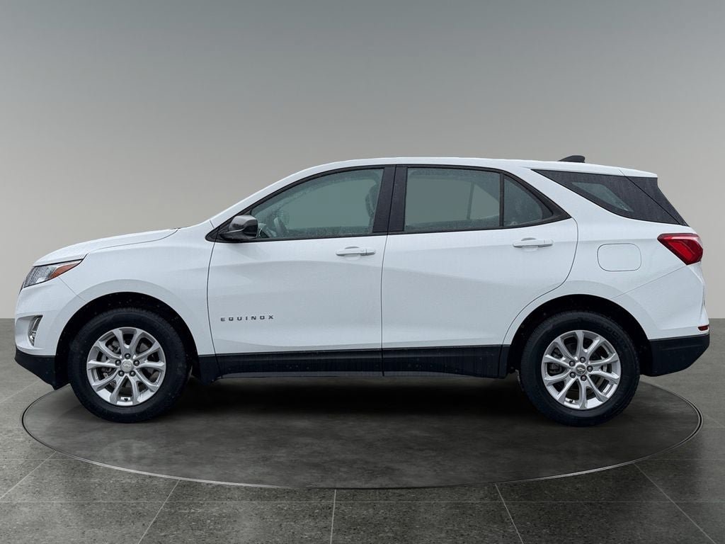 Used 2020 Chevrolet Equinox LS AWD/4WD image 5
