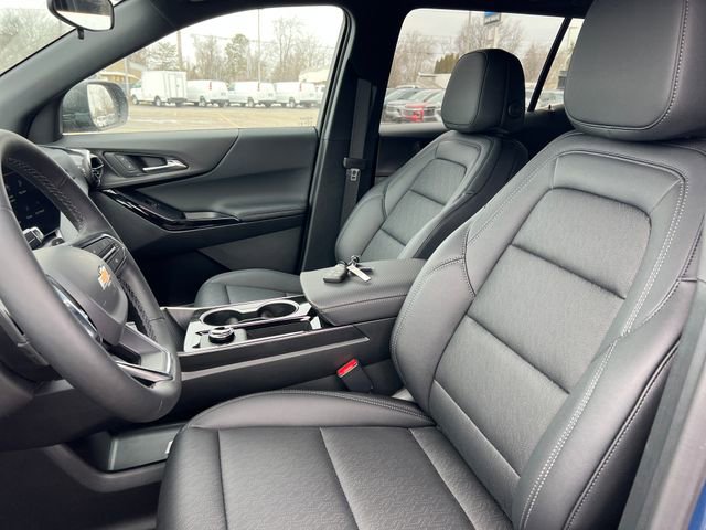 New 2026 Chevrolet Equinox LT w/ Convenience Package II image 12