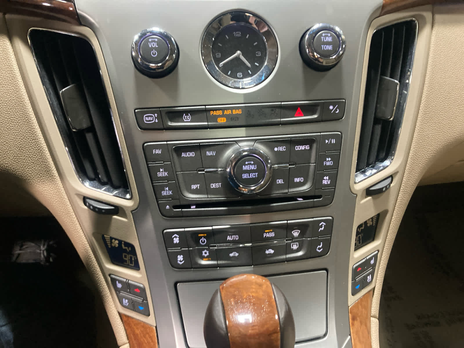 Used 2011 Cadillac CTS Premium image 28