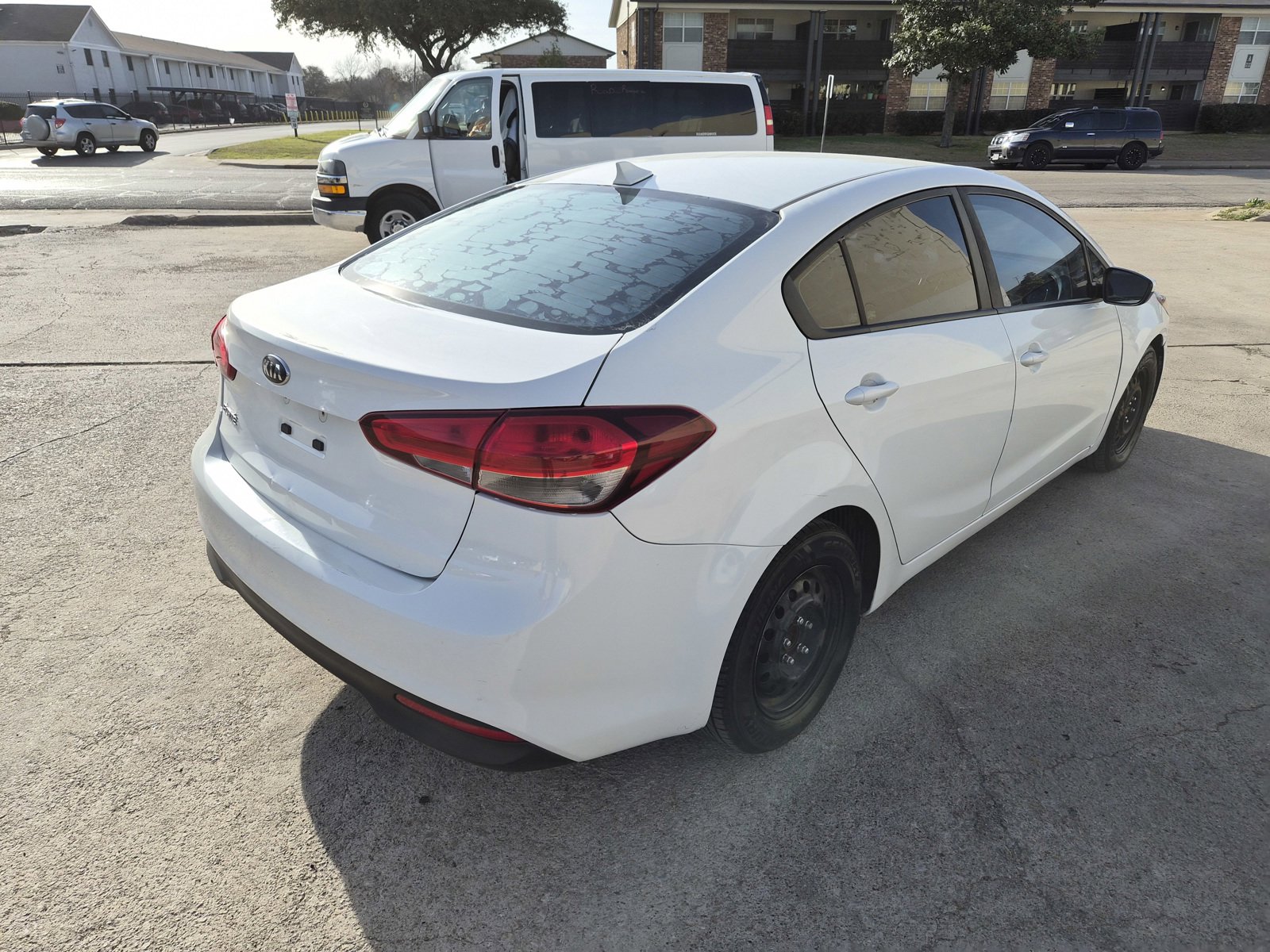 Used 2018 Kia Forte LX image 5
