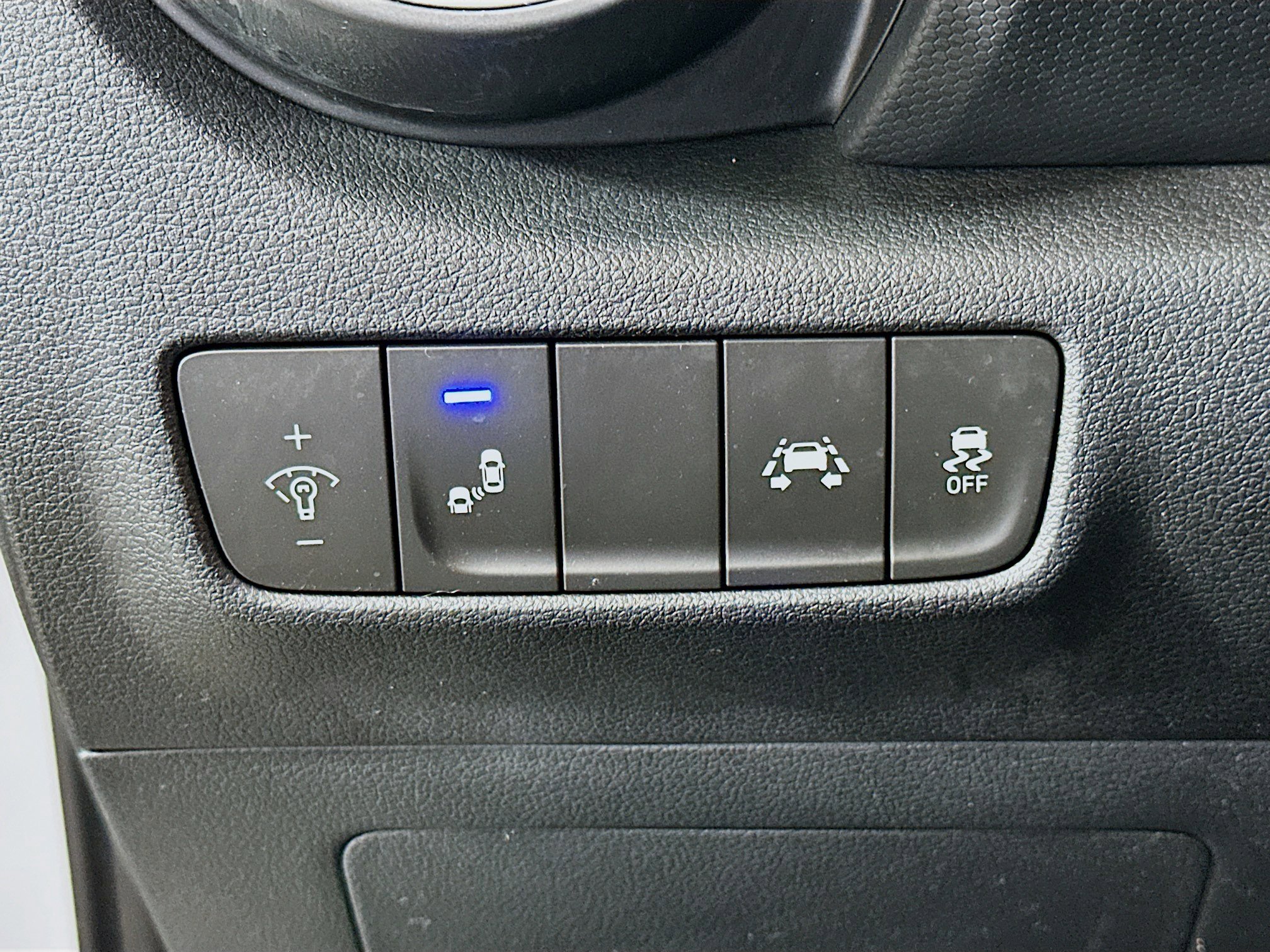 Used 2020 Hyundai Kona SEL image 16