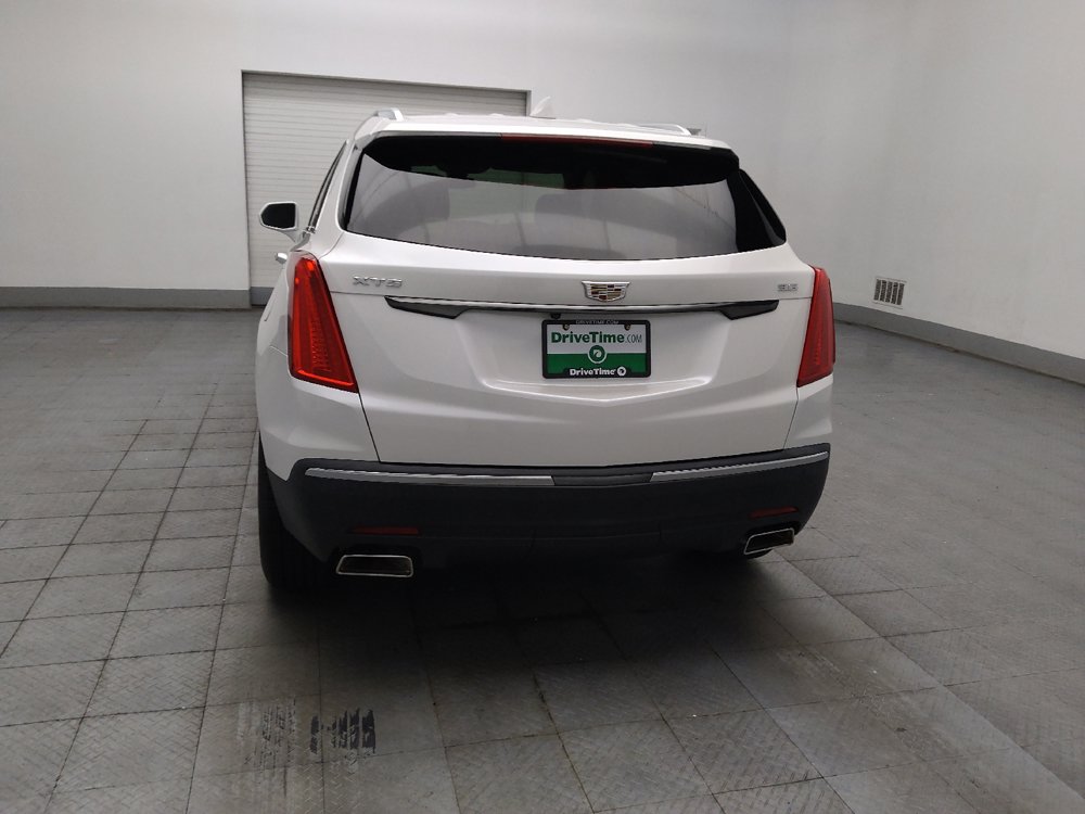 Used 2018 Cadillac XT5 Luxury w/ Driver Awareness Package FWD image 6