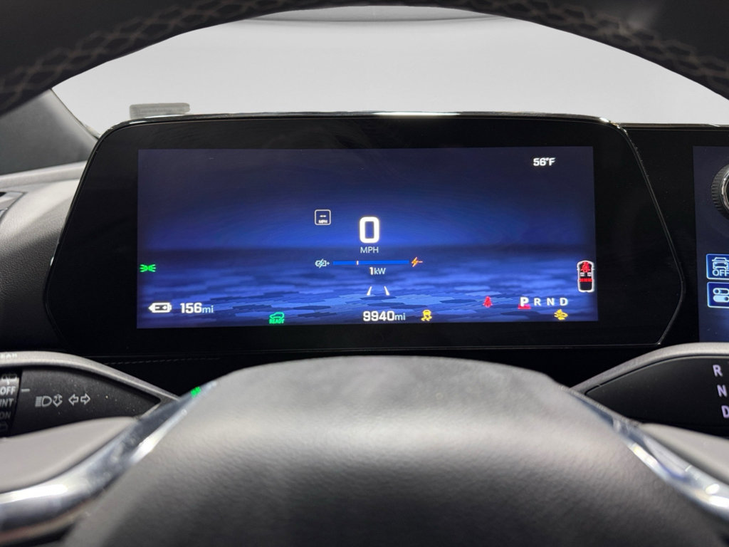 Used 2025 Chevrolet Blazer EV LT AWD/4WD image 9