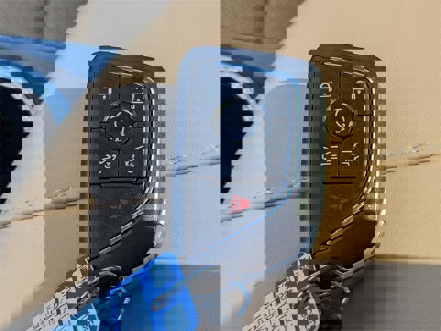 New 2025 Cadillac Escalade IQ Luxury 2 image 31