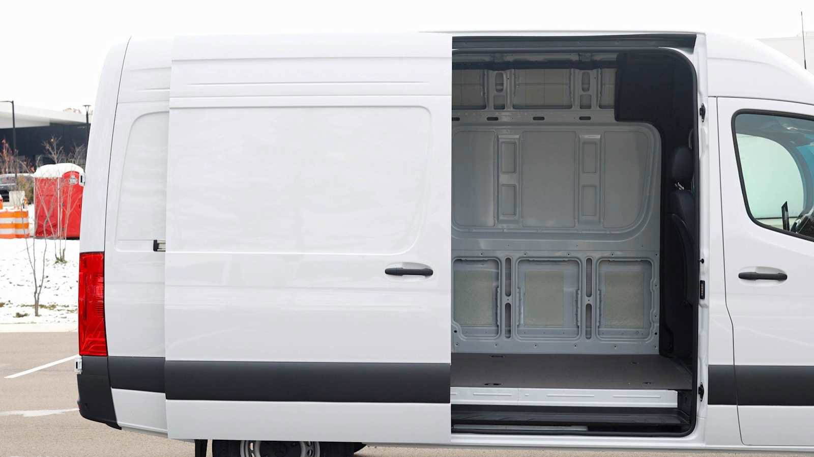 New 2026 Mercedes-Benz Sprinter 2500 image 20