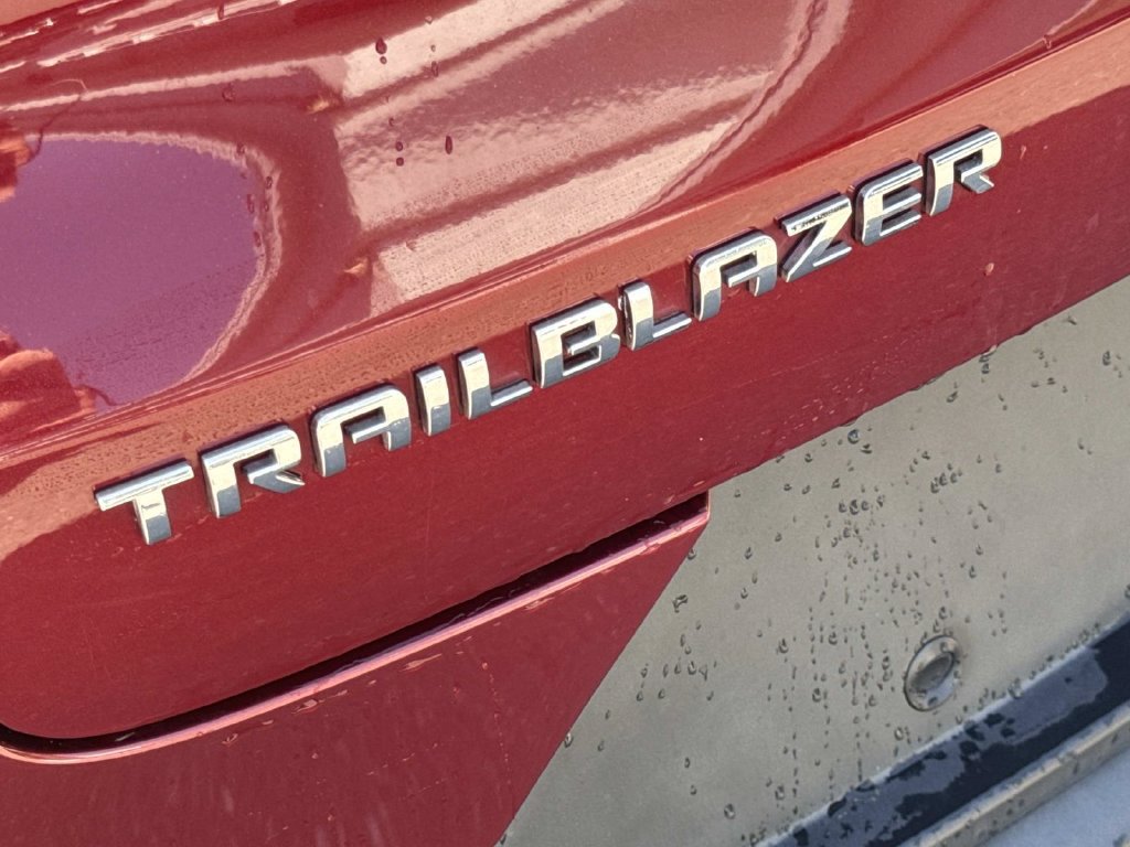 Used 2022 Chevrolet TrailBlazer LS FWD image 7