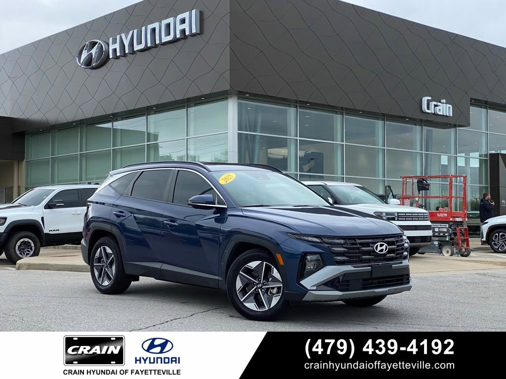 Used 2025 Hyundai Tucson SEL FWD image 1
