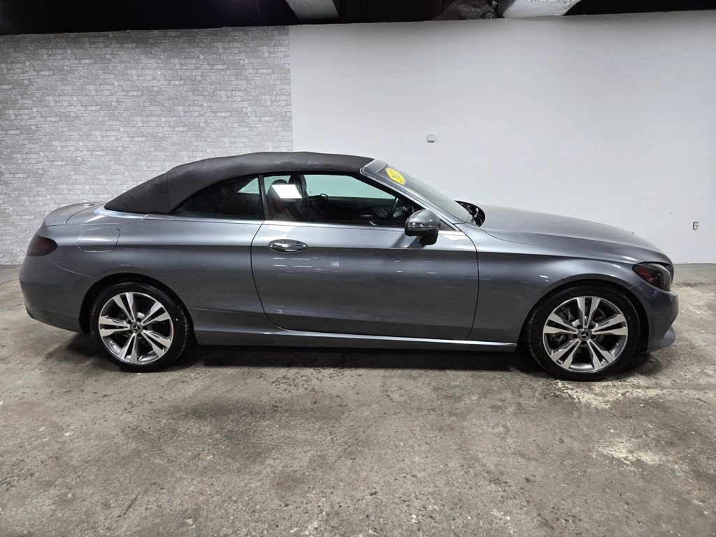 Used 2017 Mercedes-Benz C 300 4MATIC Cabriolet image 6