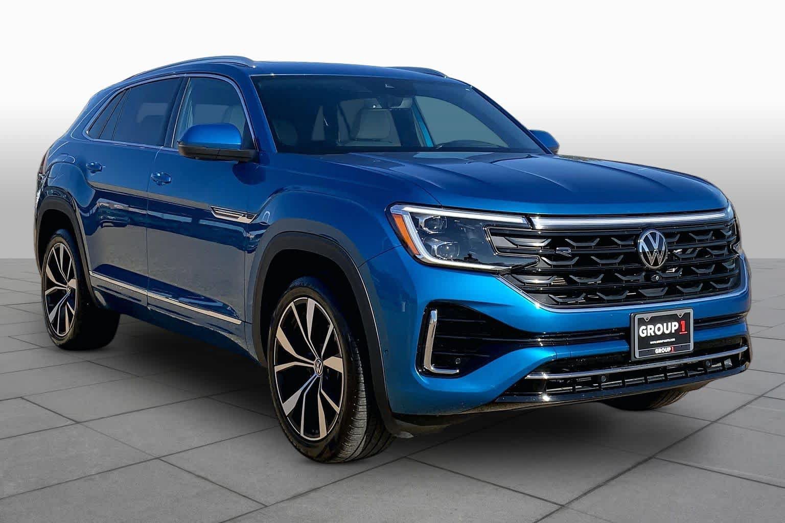 Used 2024 Volkswagen Atlas Cross Sport SEL Premium R-Line AWD/4WD image 3