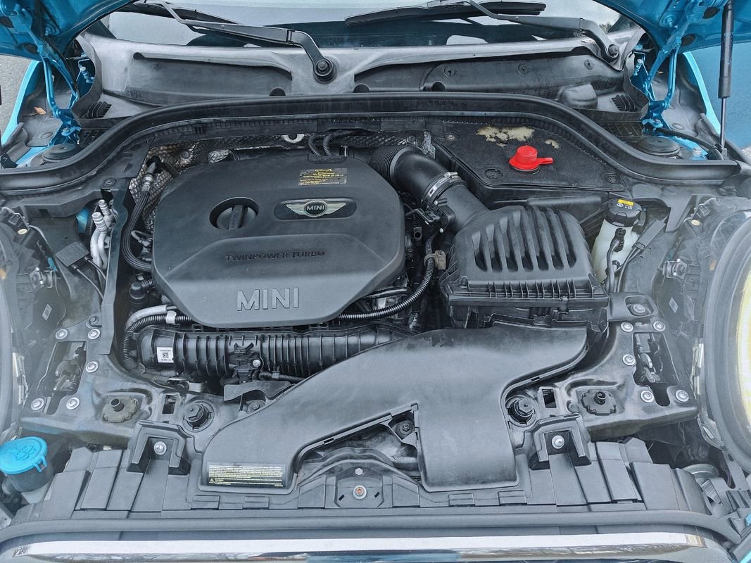 Used 2015 MINI Cooper S image 28