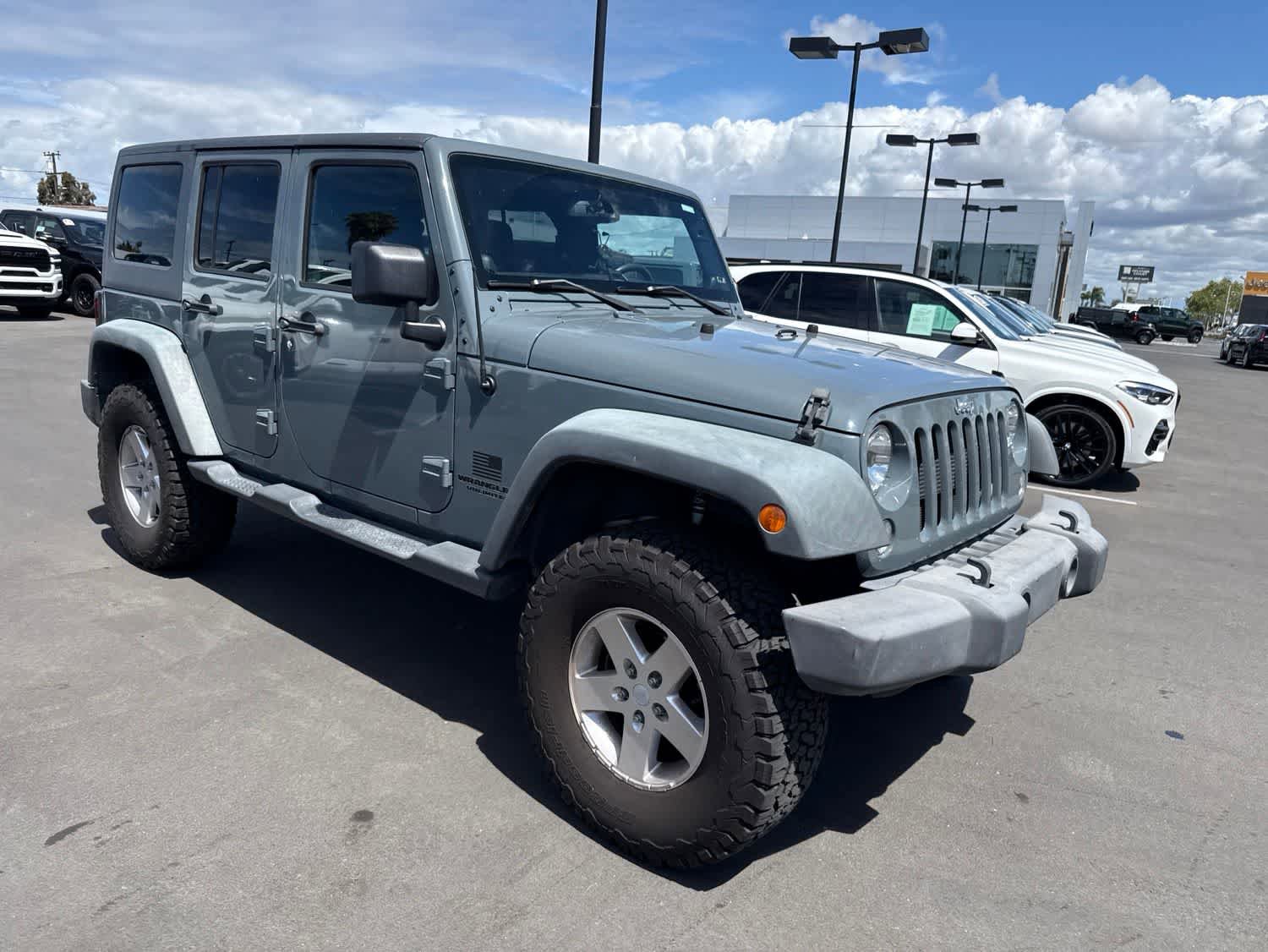 Used 2014 Jeep Wrangler Unlimited Sport w/ Quick Order Package 24S AWD/4WD image 8