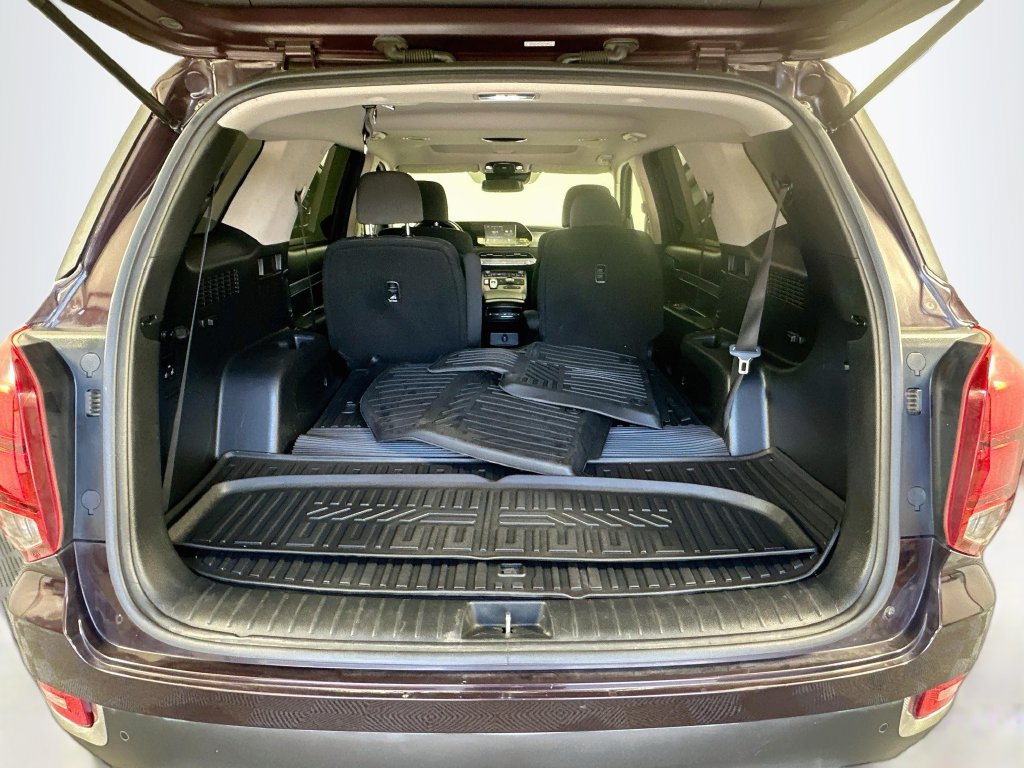 Used 2021 Hyundai Palisade SEL w/ Cargo Package FWD image 26