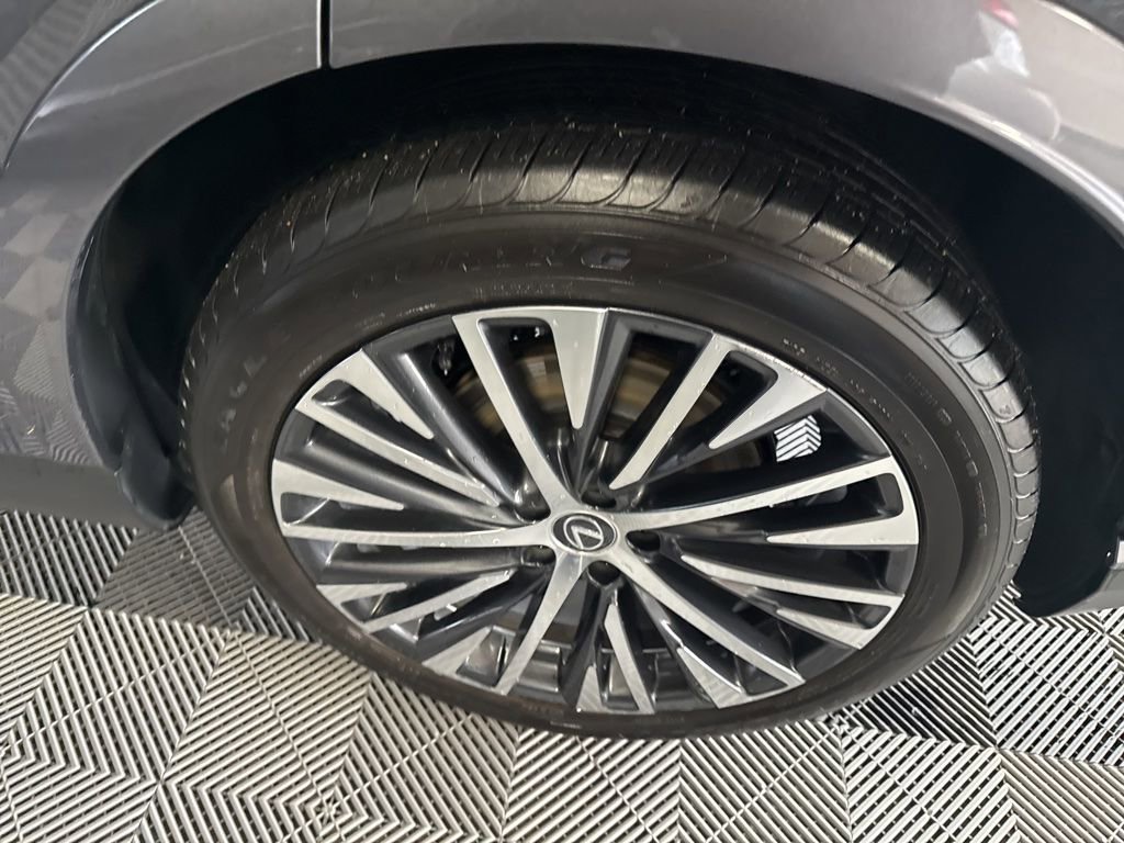 Used 2023 Lexus RX 350 Premium Plus w/ Cold Area Package image 9