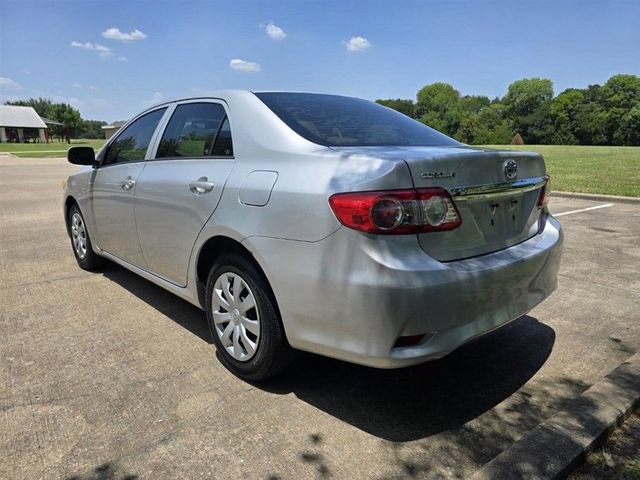 Used 2013 Toyota Corolla L FWD image 4