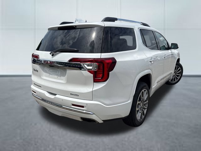 Used 2022 GMC Acadia Denali w/ Denali Technology Package AWD/4WD image 4