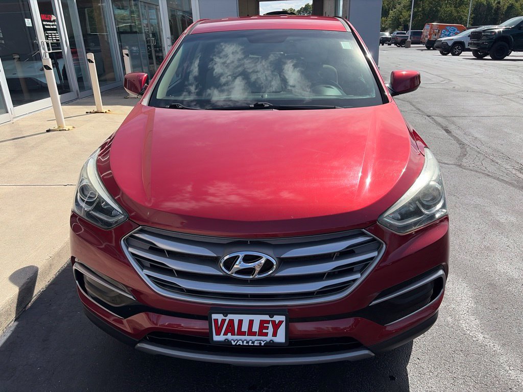 Used 2017 Hyundai Santa Fe Sport FWD image 3
