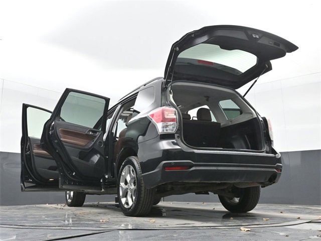 Used 2018 Subaru Forester 2.5i Touring image 59