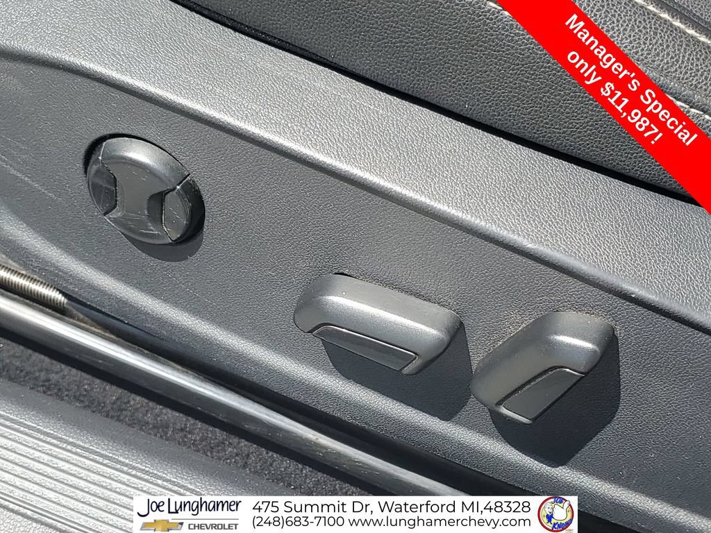 Used 2021 Volkswagen Jetta FWD image 33