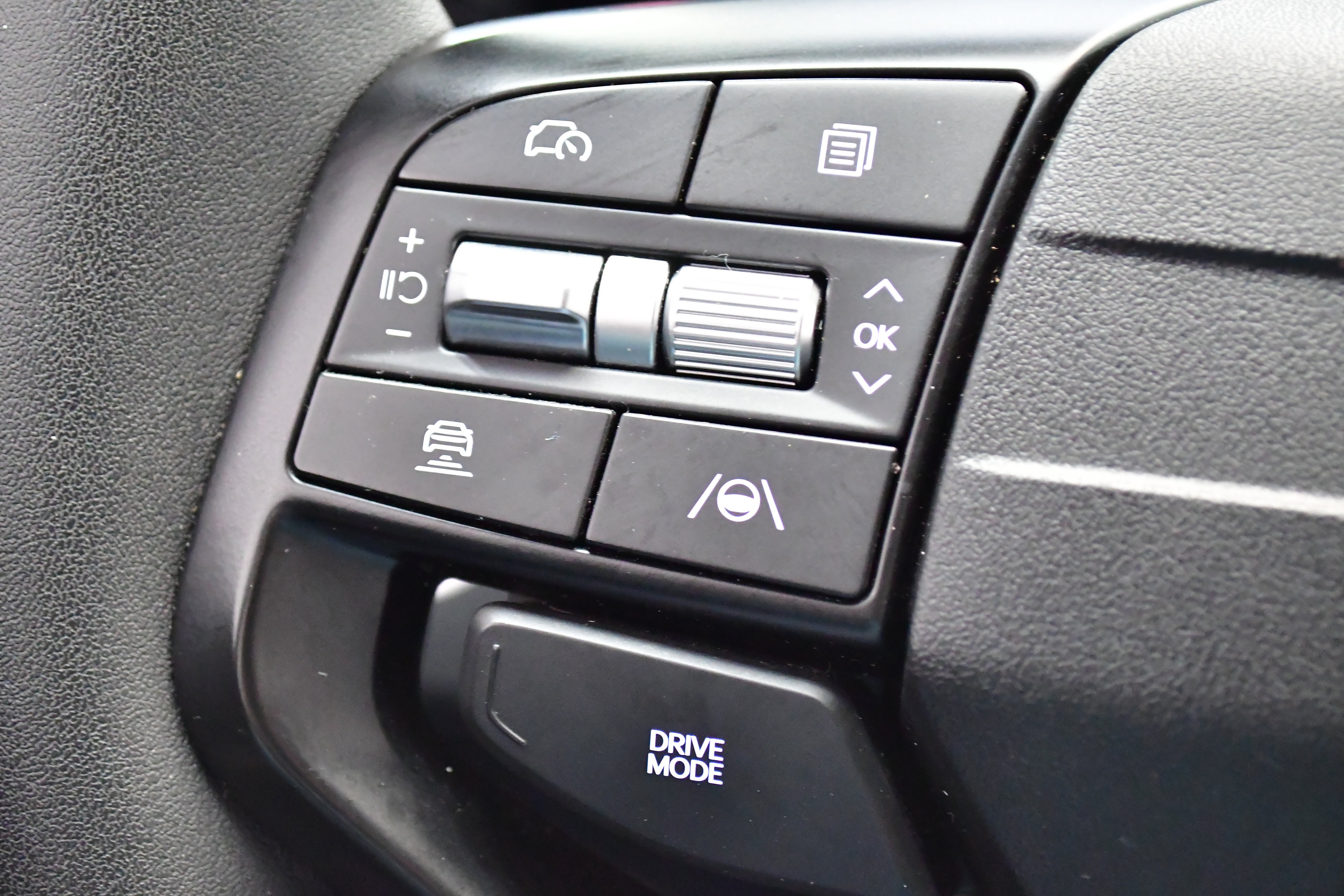 Used 2025 Kia K4 image 21