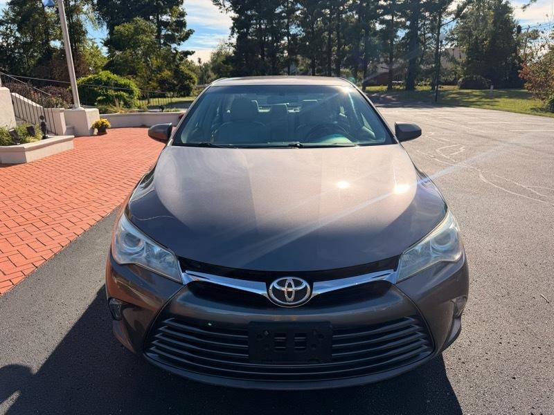 Used 2015 Toyota Camry XLE FWD image 2
