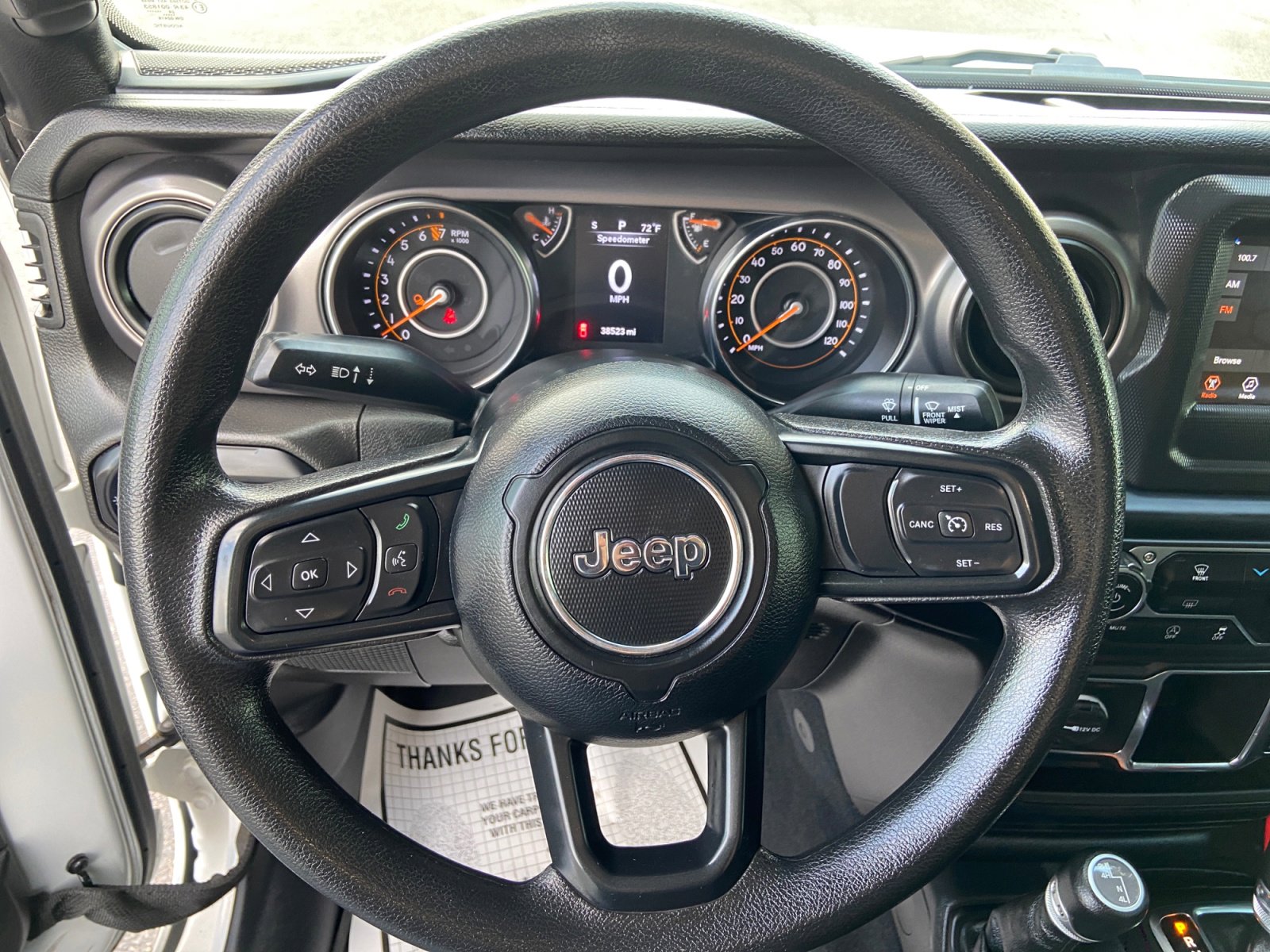 Used 2023 Jeep Gladiator Sport image 9