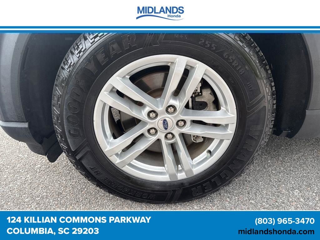 Used 2023 Ford Explorer XLT RWD image 19