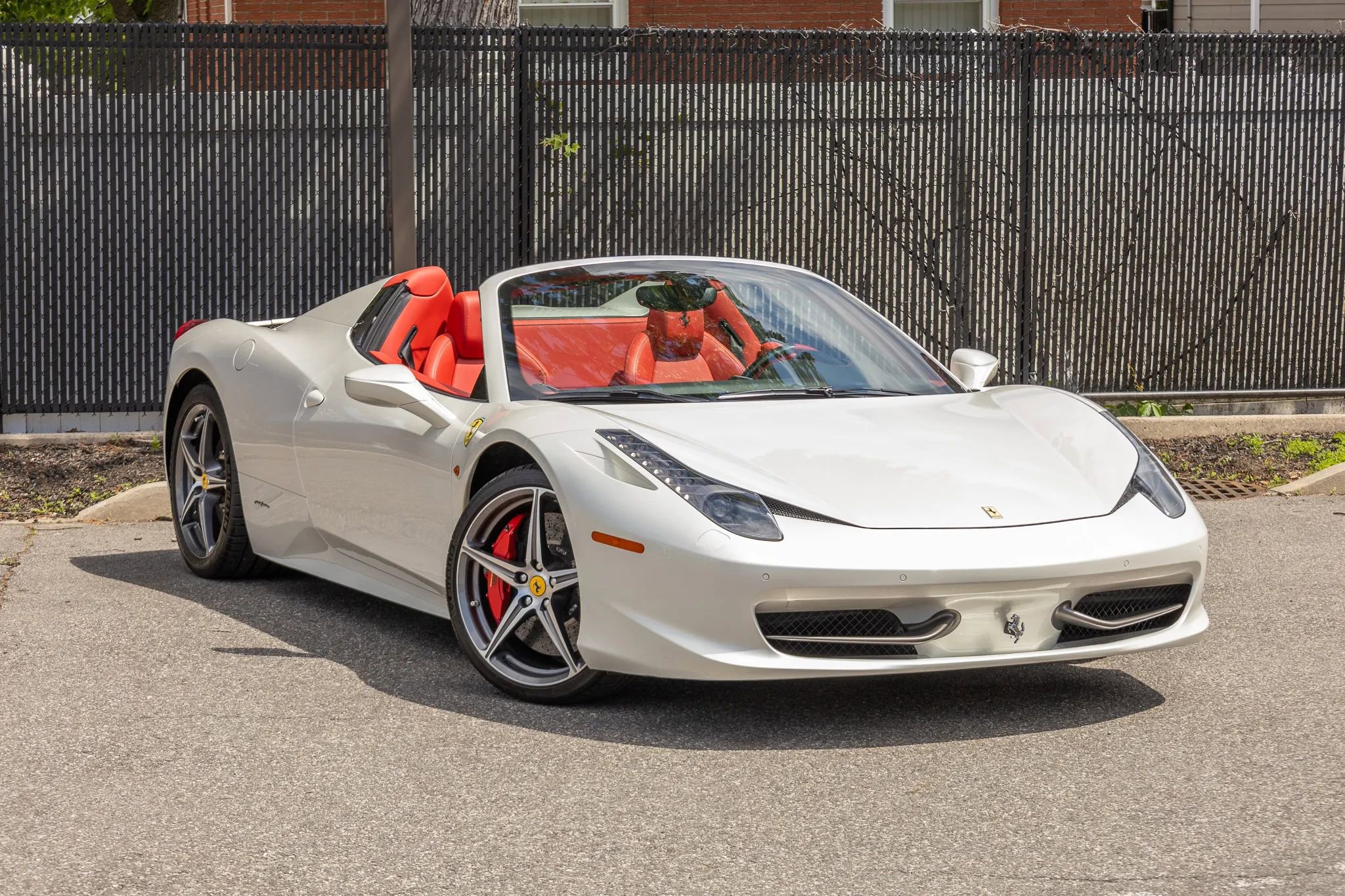 Used 2012 Ferrari 458 Spider RWD image 15