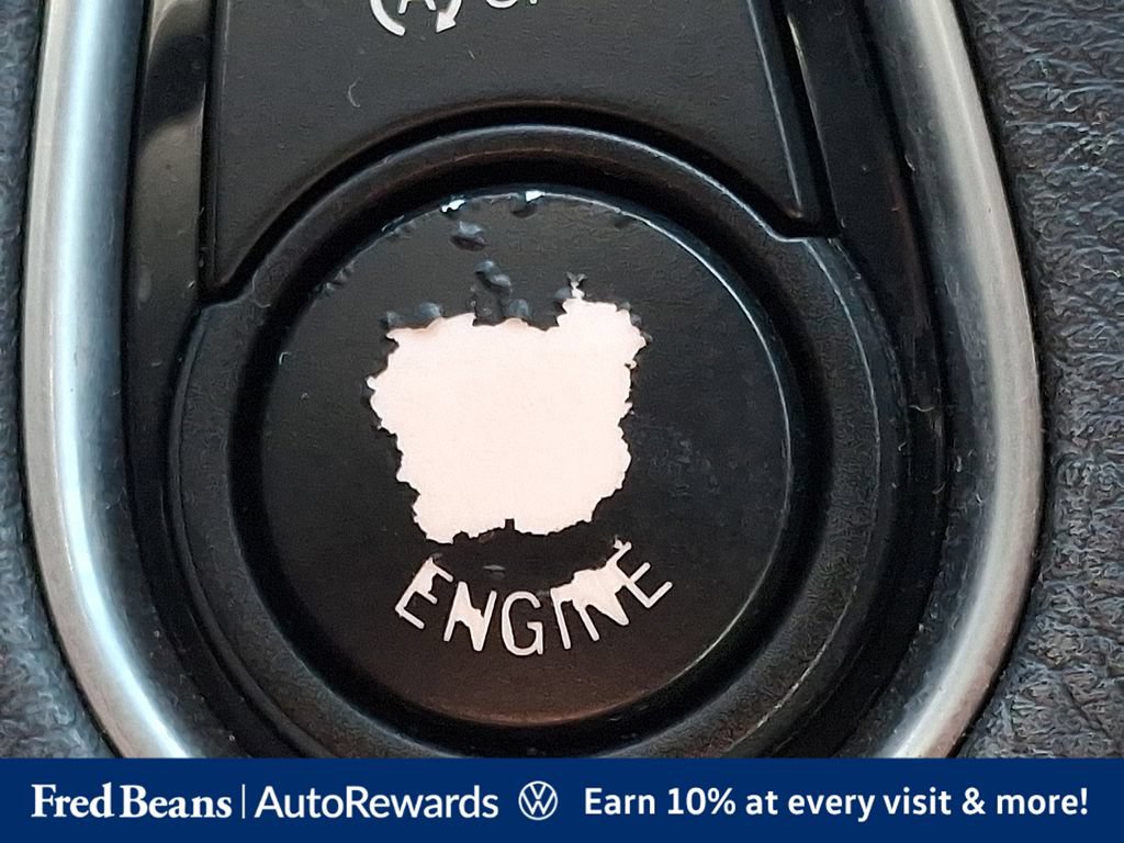 Used 2018 BMW 320i Sedan RWD image 28