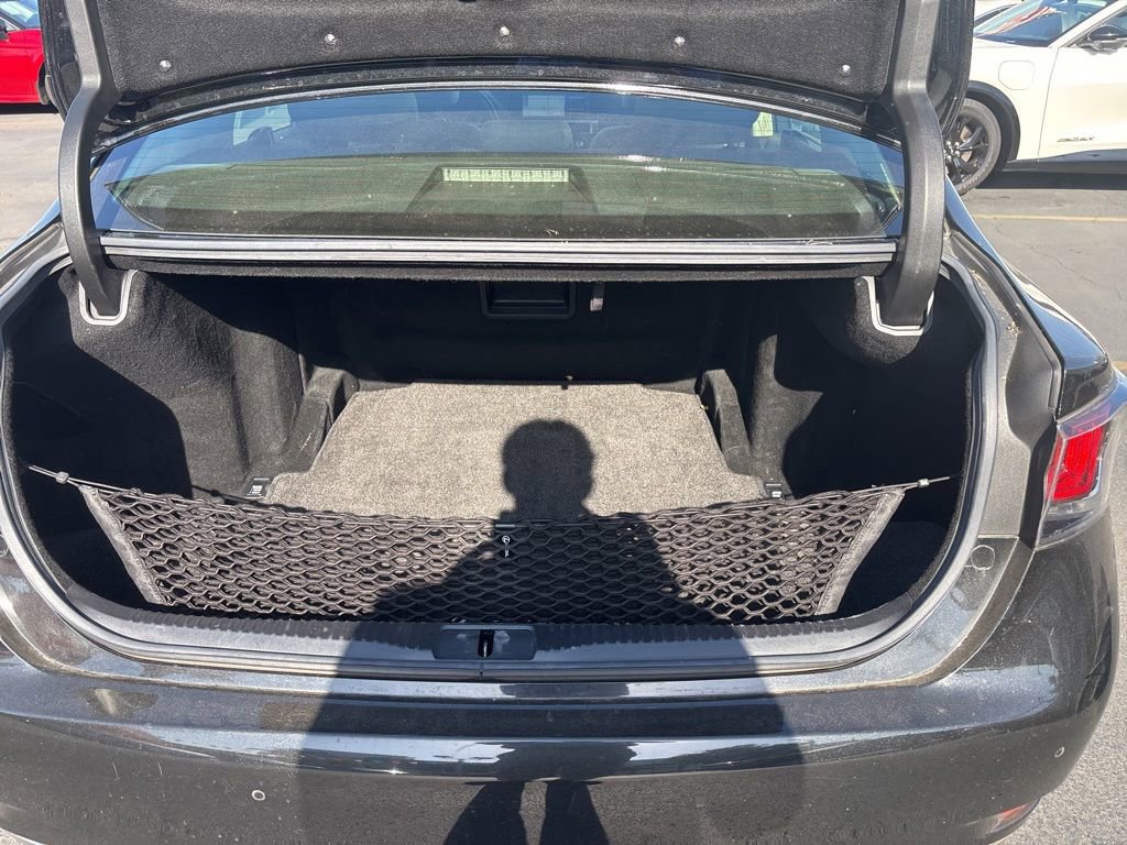 Used 2017 Lexus GS 350 w/ Preferred Accessory Package RWD image 10