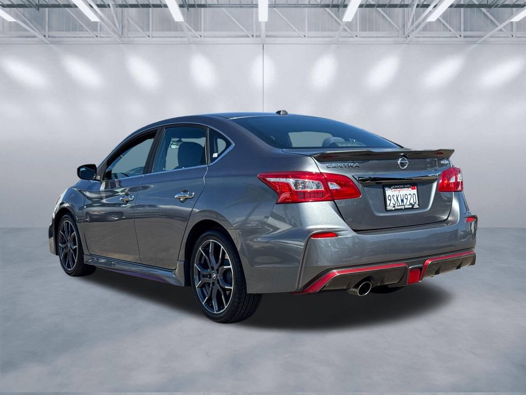 Used 2017 Nissan Sentra NISMO image 4
