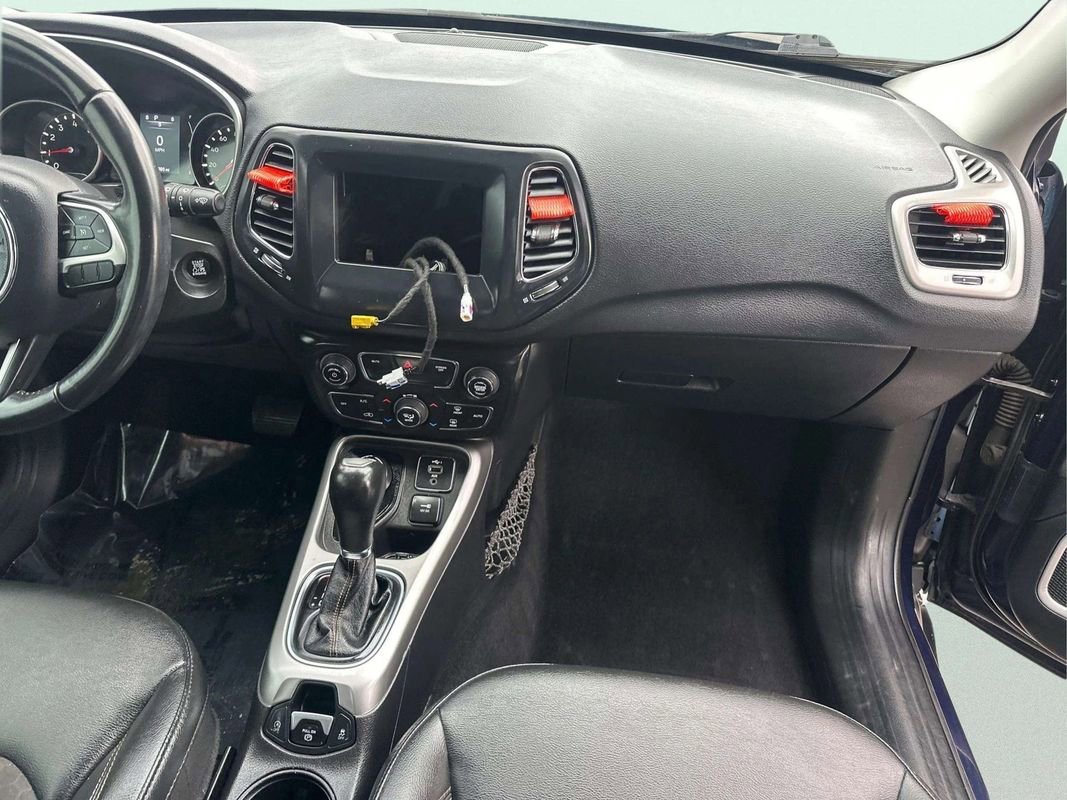 Used 2020 Jeep Compass Latitude AWD/4WD image 6