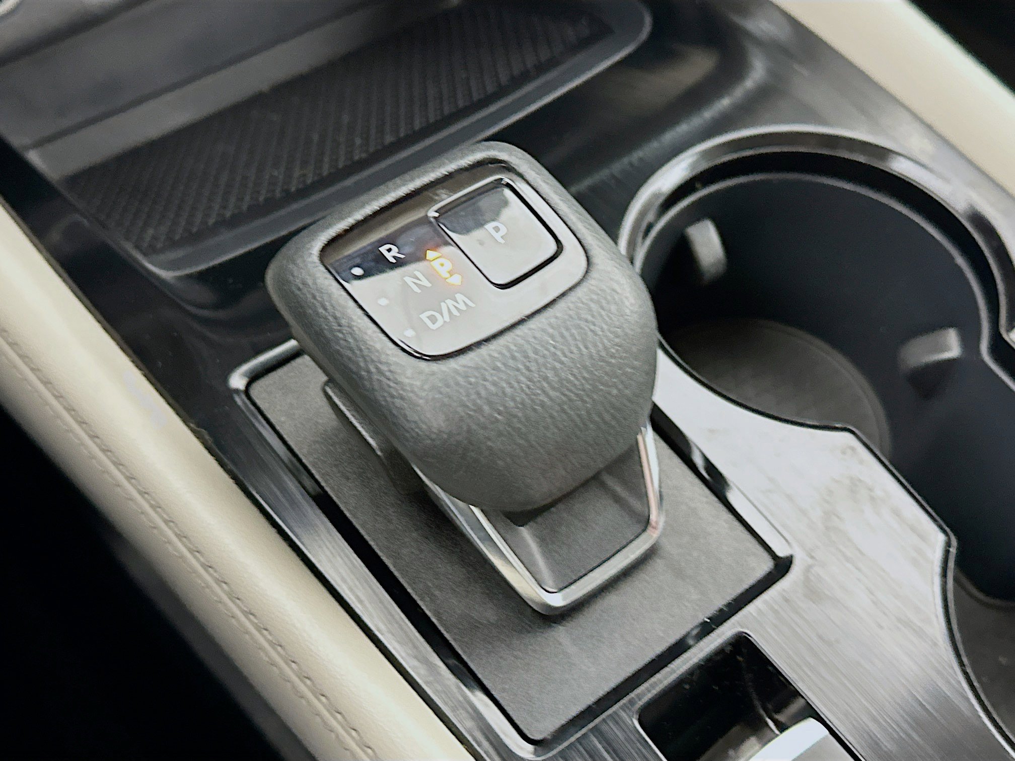 Used 2023 Nissan Rogue SL w/ SL Premium Package image 24