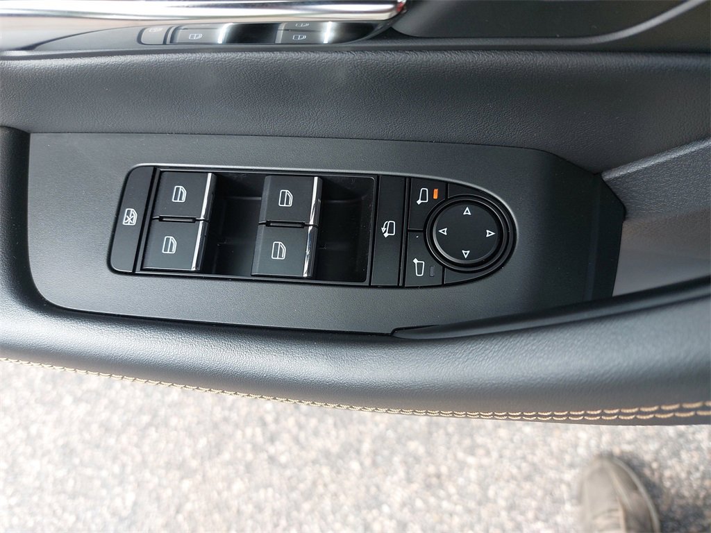 New 2025 MAZDA CX-90 Plug-In Hybrid w/ Premium Plus image 29