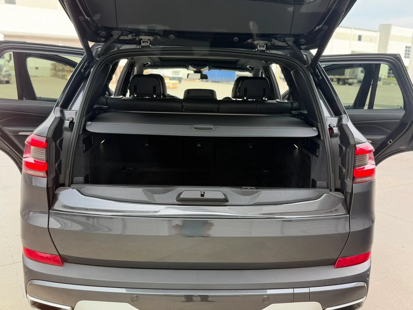 Used 2023 BMW X5 sDrive40i w/ Premium Package RWD image 21