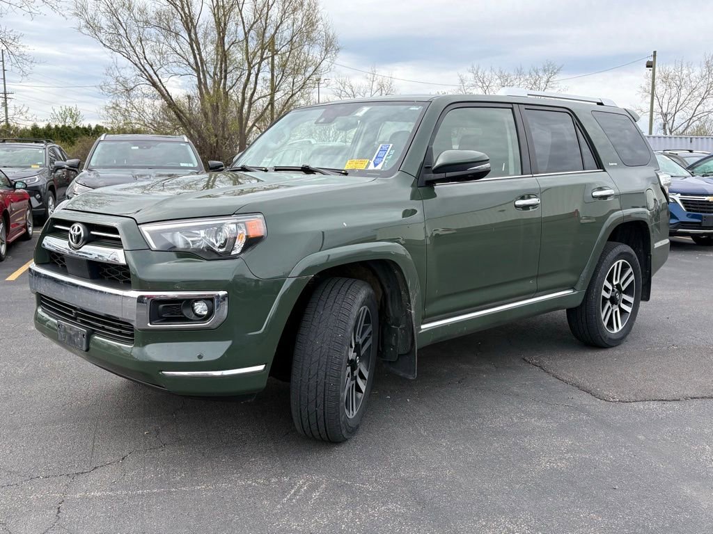 Used 2022 Toyota 4Runner Limited AWD/4WD image 3