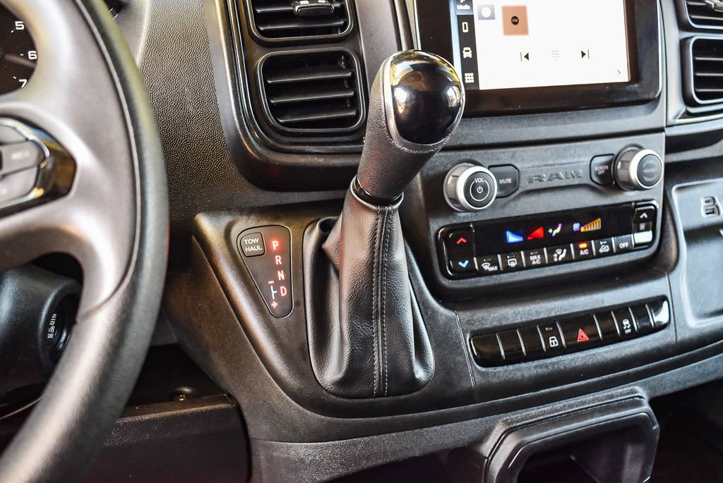 Used 2025 RAM ProMaster 2500 w/ Convenience Group image 14