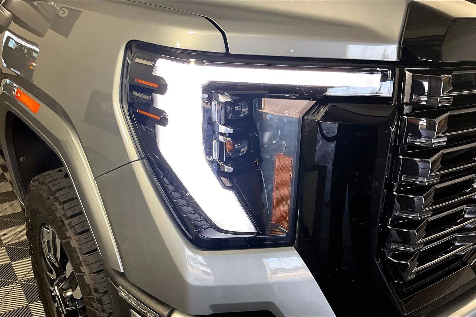 Certified 2025 GMC Sierra 2500 Denali Ultimate w/ Max Trailering Package AWD/4WD image 27