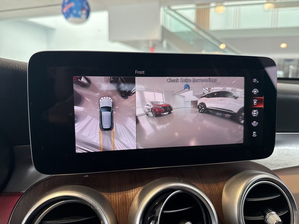 Used 2020 Mercedes-Benz GLC 300 4MATIC image 34