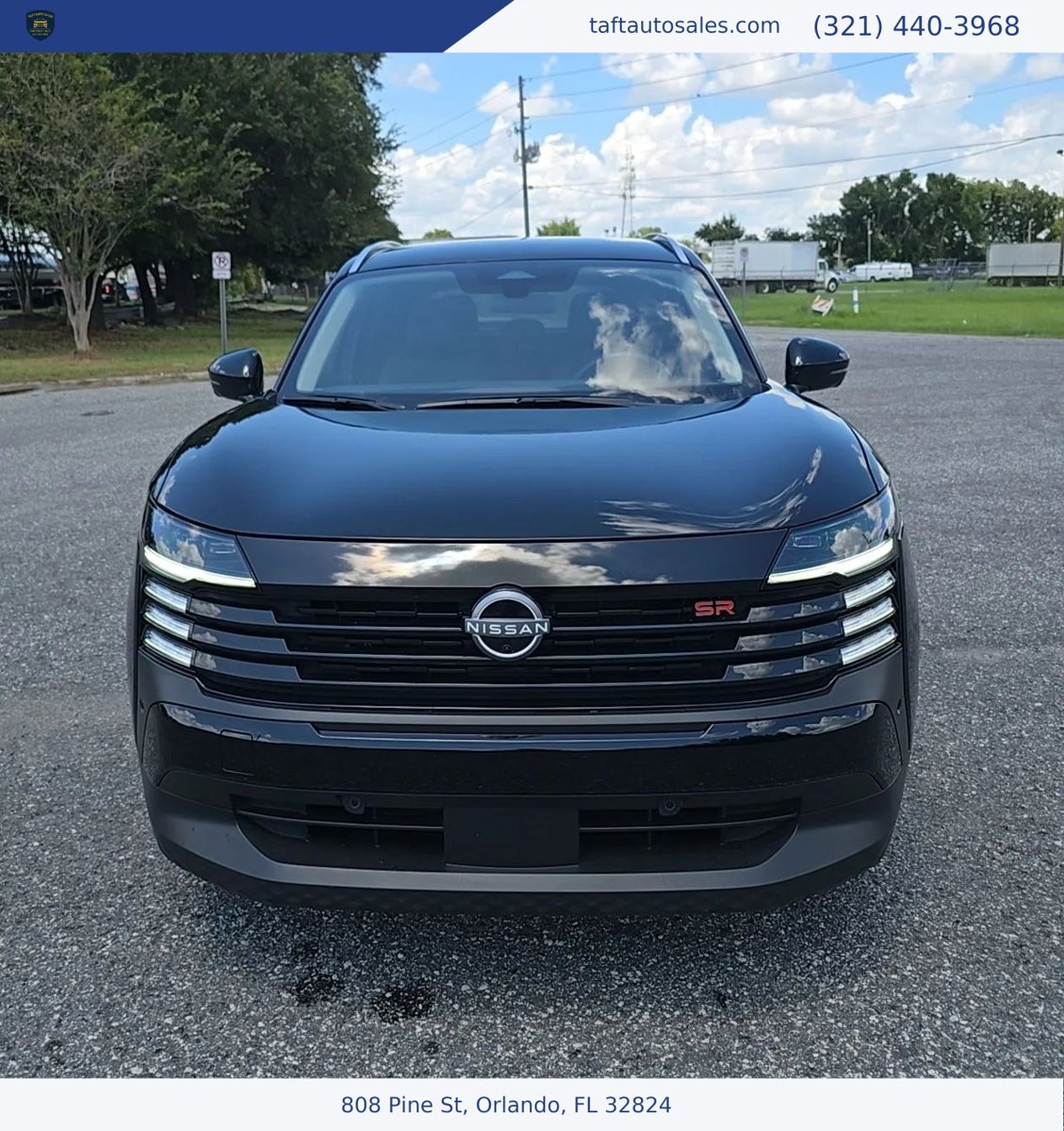 Used 2026 Nissan Kicks SR FWD image 2