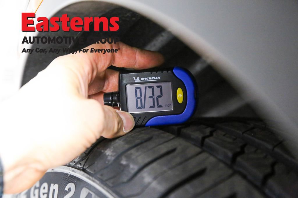 Used 2024 Mitsubishi Outlander SE image 27