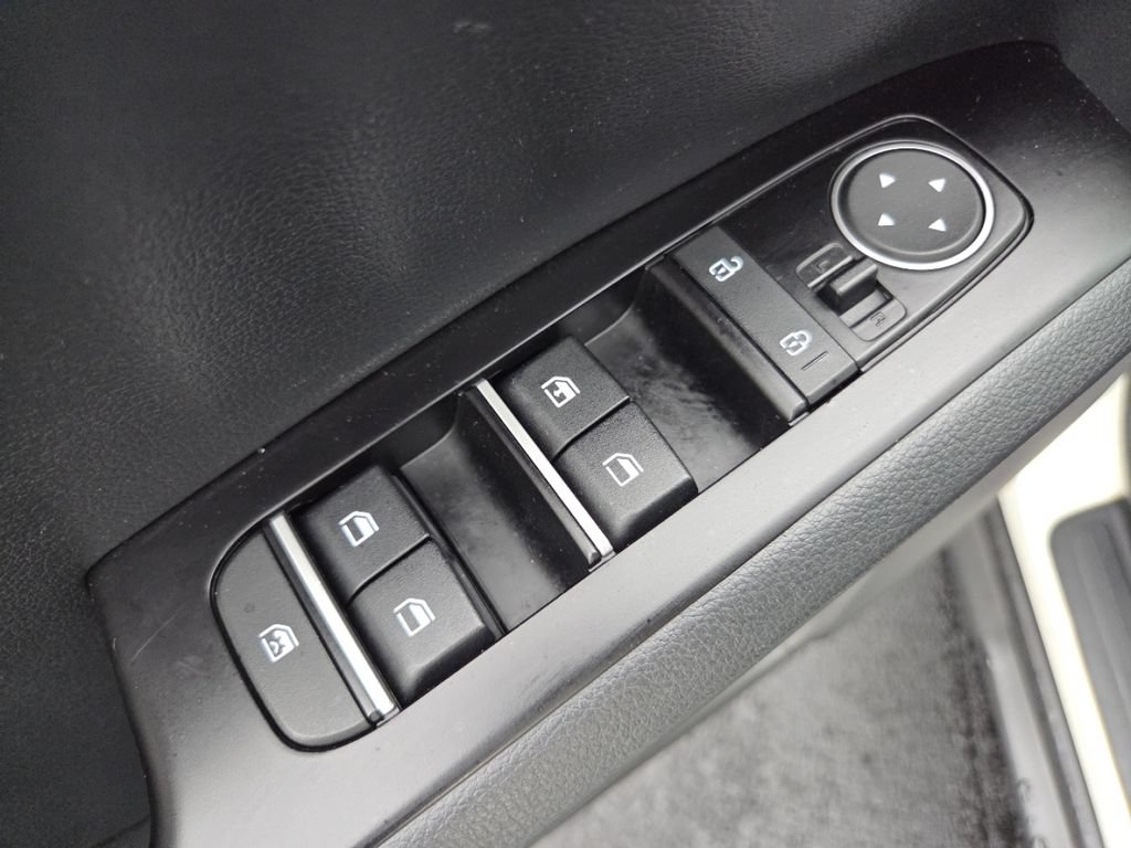 Used 2022 Kia Soul EX FWD image 32