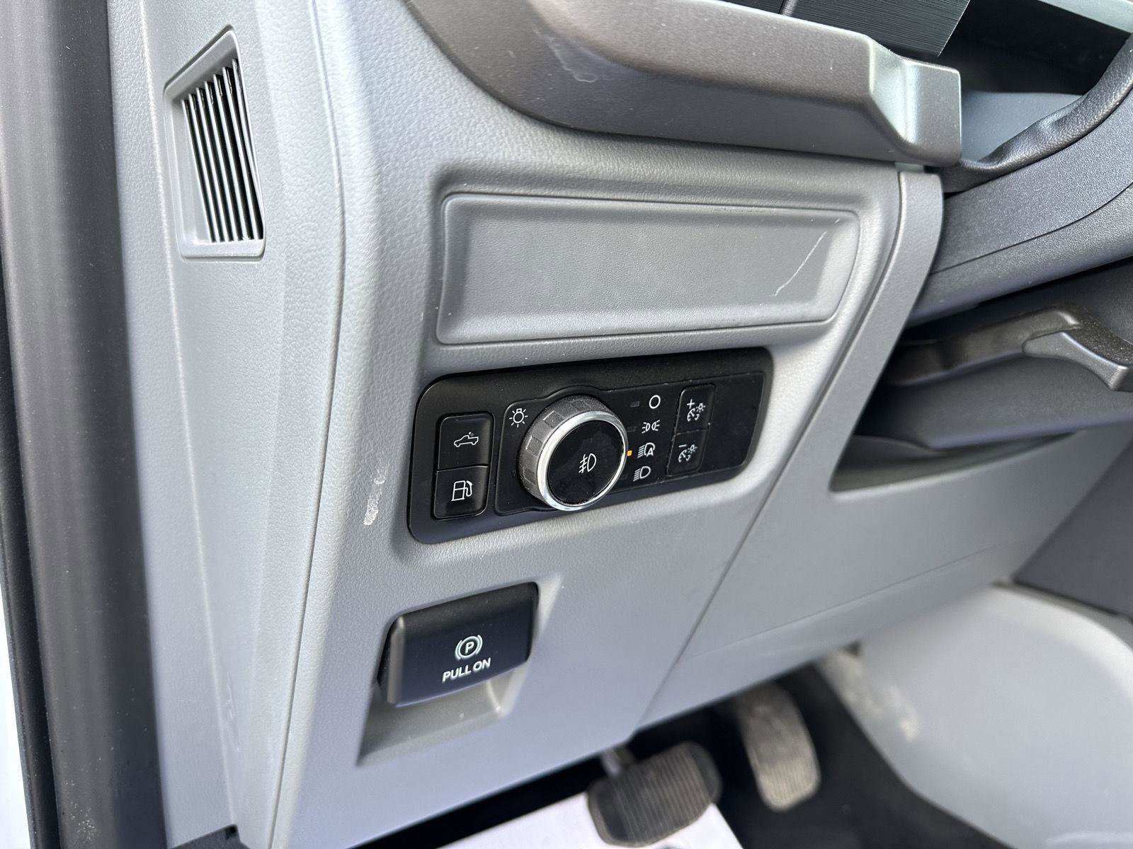 Used 2025 Ford F150 XLT w/ Equipment Group 301A Standard image 18