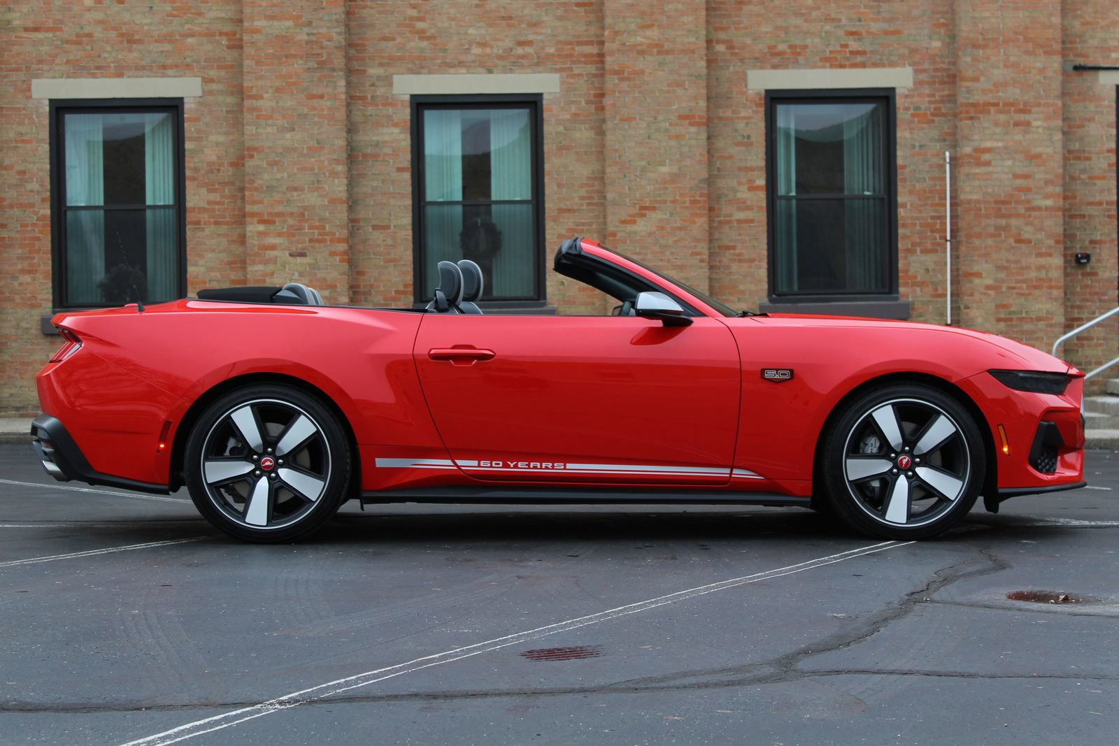 Used 2025 Ford Mustang GT Premium w/ 60th Anniversary Package image 11